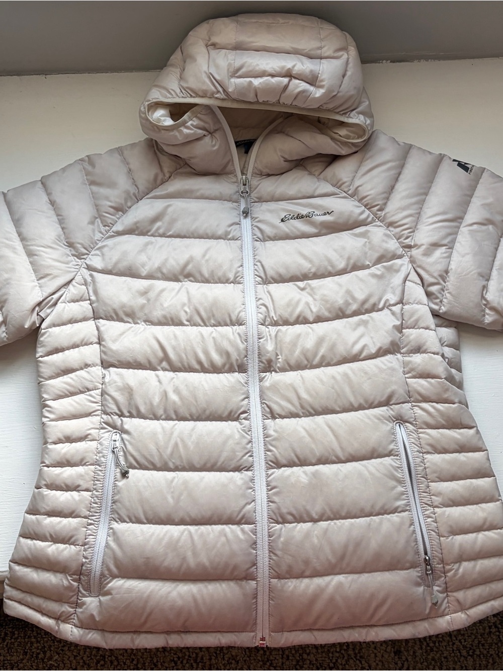 Eddie Bauer Women's White Packable Hooded Puffer Jacket - Picture 1 of 4